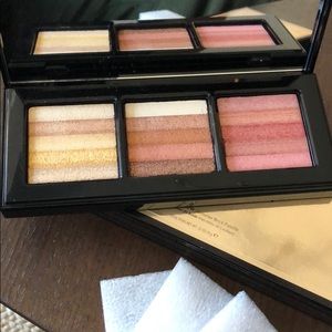 Bobbi Brown TO GLOW shimmer brick palette